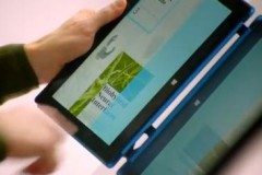 Màn hình tương tác lớn và nhỏ của Microsoft trong tương lai.