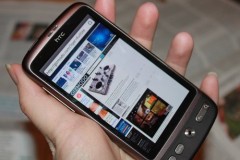 HTC "tố" Samsung lợi dụng nguồn linh kiện làm vũ khí cạnh tranh