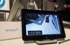 HP Omni 10 Tablet chạy hệ điều hành Windows 8.1