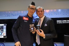 Nokia trình làng phiên bản Lumia 520 Napoli Limited Edition