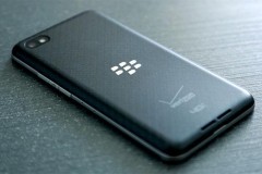 BlackBerry sẽ ngừng sản xuất điện thoại nếu hãng tiếp tục thua lỗ