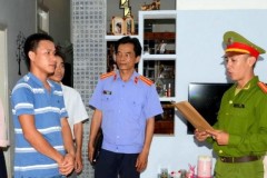 Bắt quản trị website sex kiếm hàng tỷ đồng mỗi tháng