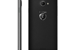 Smartphone Windows Phone 8.1 đầu tiên của Prestigio lộ ảnh