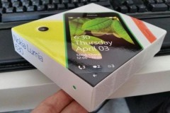 Microsoft sử dụng vỏ hộp mới cho điện thoại Lumia