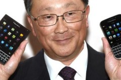 BlackBerry ra mắt hai mẫu smartphone mới: Passport và Classic