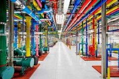 Khám phá bên trong trung tâm dữ liệu khổng lồ tạo nên sức mạnh của Google