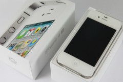 iPhone 4S chính hãng giảm mạnh chỉ còn 3,99 triệu đồng