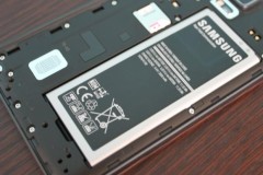 Tại sao pin điện thoại thông minh Android khó có thể cải thiện?