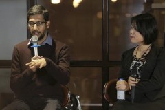 CEO Google 'trà chanh chém gió' với cha đẻ Flappy Bird