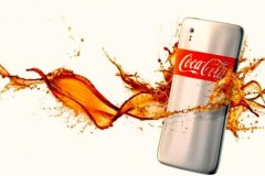 Mẫu thiết kế điện thoại mang thương hiệu Coca Cola