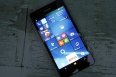 Lịch cập nhật Windows 10 dành cho di động được lùi về đầu năm sau