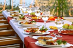 Những lý do mà khách hàng không vào cửa hàng ăn của bạn