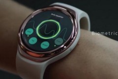 Samsung ra mắt vòng đeo tay Gear Fit 2 thiết kế sang trọng