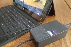 Máy tính -  Microsoft công bố thu hồi dây sạc Surface Pro vì lo sợ cháy nổ