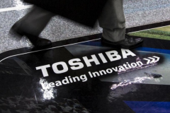 Toshiba nâng dự báo lỗ lên 6 tỷ USD, bi đát trầm trọng