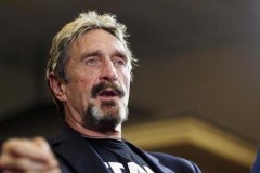 John McAfee tuyên bố sẽ bẻ khóa iPhone của kẻ sát nhân tại San Bernardino