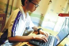 Thần đồng Hacker mũ trắng 14 tuổi có thể kiếm 8,5 triệu mỗi phút