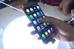 Cận cảnh Galaxy S7 và S7 edge trước ngày lên kệ tại Việt Nam