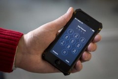 Apple: FBI muốn hạ tấm chắn bảo vệ người dùng