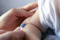 Hà Nội: Bắt đầu đăng ký tiêm vắc xin '5 trong 1' qua web