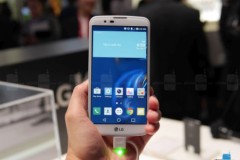 Smartphone selfie 'chuẩn Hàn Quốc' giá chỉ 3,5 triệu đồng