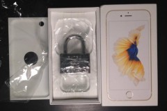 Tá hỏa khi mua iPhone 6s qua mạng lại chỉ nhận về ổ khóa
