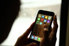 Tội phạm Mỹ gọi iPhone là món quà từ Chúa