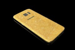 Samsung Galaxy S7 mạ vàng 24 karat lấp lánh