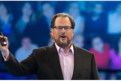 Chỉ bằng 4 câu, Salesforce giải thích việc bán được hàng cho các ông lớn là khó như thế nào