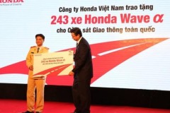Honda Việt Nam hỗ trợ 243 xe Wave Alpha cho CSGT toàn quốc
