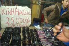 Tràn ngập kính mắt hàng nhái, phân biệt thế nào?