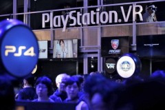 Sony: Kính thực tế ảo của Oculus tốt hơn của chúng tôi