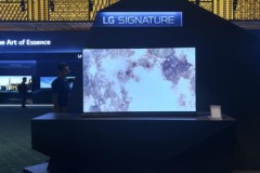 LG Việt Nam giới thiệu TV 4K mỏng bằng 1/3 iPhone 6s