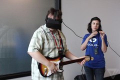 Game Rock Band: Phiên bản thực tế ảo giúp người chơi trải nghiệm cảm giác ngôi sao