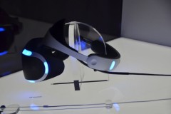 PlayStation VR ra thị trường tháng 10, giá bán 399 USD