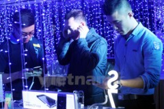 Hàng nghìn người đặt mua Galaxy S7, S7 Edge tại Thegioididong