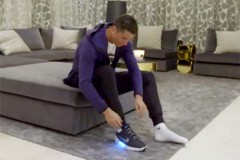 Ronaldo là người đầu tiên được thử mẫu giày 'ảo diệu' này của Nike