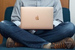 Apple chuẩn bị giới thiệu MacBook 12 inch Early 2016