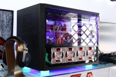 Cận cảnh dàn PC độ tản nhiệt nước: Đẹp lung linh, giá 150 triệu đồng