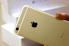 iPhone 6 Plus 64 GB chính hãng vừa giảm giá sốc 5 triệu đồng, cần gì đợi iPhone SE?