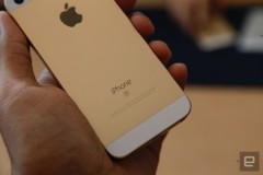 iPhone SE đắt hàng, các hãng smartphone Trung Quốc lo ngại