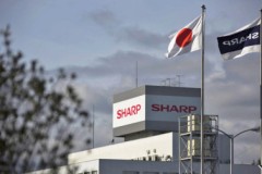 Cuối cùng Sharp cũng đã 'được mua' với giá rẻ hơn tới 1 tỷ USD