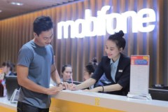 iPhone phân phối chính hãng “đánh bật” hàng xách tay