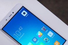 iPhone SE sắp có đối thủ giá rẻ từ Xiaomi