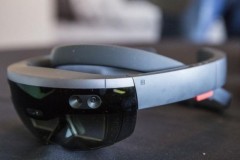 Kính thực tế ảo Microsoft HoloLens có giá hơn 60 triệu đồng