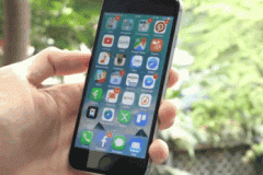 Tăng tốc độ iOS bằng cách tắt các hiệu ứng mặc định
