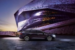 Hãng ôtô Frankfurt ra mắt xe Renault Talisman Estate chỉ 727 triệu tại Châu Âu