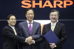 Foxconn thay thế đội ngũ lãnh đạo của Sharp bằng người Trung Quốc