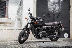 Tiếp tục đánh giá Triumph T120 Black hoàn toàn mới