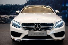 Mercedes C-Class Coupe có giá 2,7 tỷ đồng tại Việt Nam